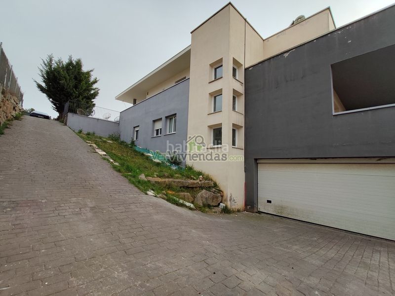 Foto 588a7418-9a21-443f-8808-229d1704ba71. Casa amb calefacció aparcament a Viladecavalls