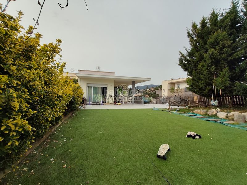 Foto b837842b-8946-4345-ae22-9b72f5e806a1. Casa amb calefacció aparcament a Viladecavalls