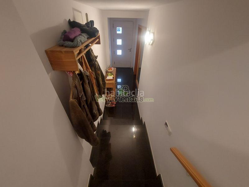 Foto 32ba79db-4b0e-4eb6-a8db-6cc1b8acca4b. Casa adossada amb calefacció aparcament a Piera