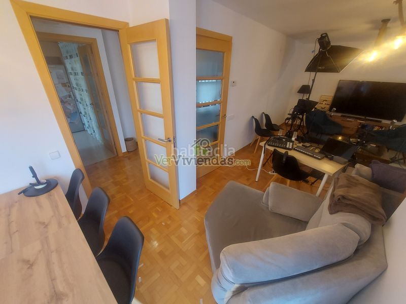 Foto b19fb1ac-6662-4f0a-b34f-2c2ef6d287bc. Casa adossada amb calefacció aparcament a Piera