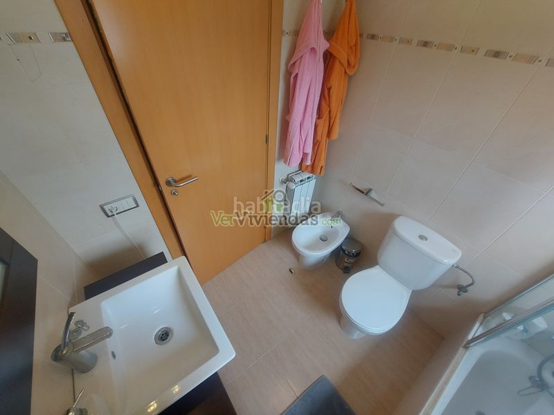 Foto d4a438ce-ca2e-4249-8f5e-4fd2c8a5f23a. Casa adossada amb calefacció aparcament a Piera