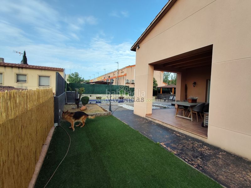 Foto d2713dd2-f801-44a3-ab5d-561f8065fa78. Casa amb xemeneia calefacció aparcament piscina a Collbató