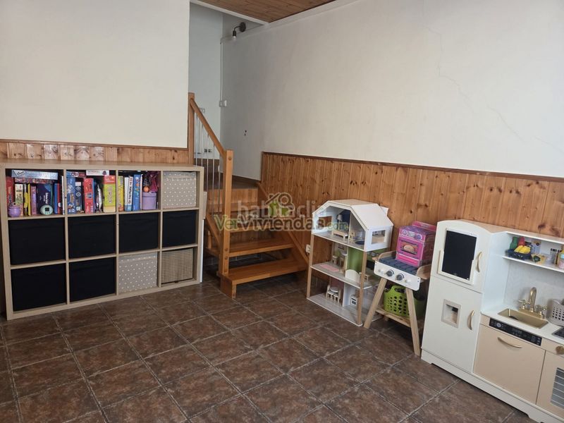Foto 40a5b059-181b-47e8-b819-33aa43e8b000. Casa amb calefacció a Vallirana