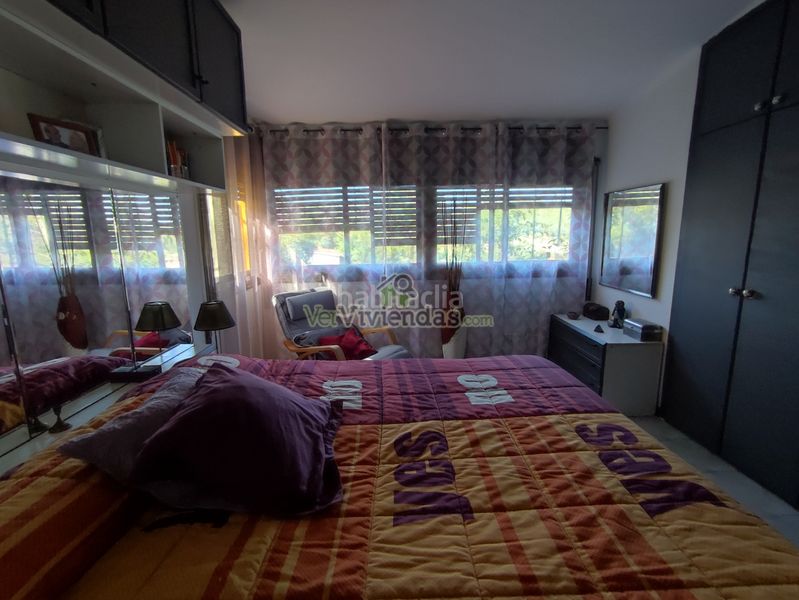 Foto edf02440-c995-4a4f-97cc-1276ee251897. Casa amb xemeneia calefacció aparcament piscina a Torrelles de Llobregat