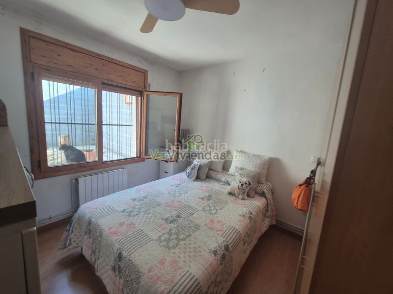 Foto de972ec5-0438-4122-98da-05b0017330d5. Casa amb xemeneia calefacció a Corbera de Llobregat