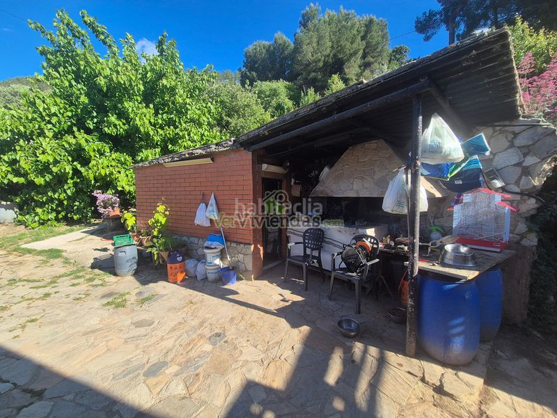 Foto e24c65bd-e865-4f5c-91f9-d08907cf2473. Casa amb xemeneia calefacció a Corbera de Llobregat