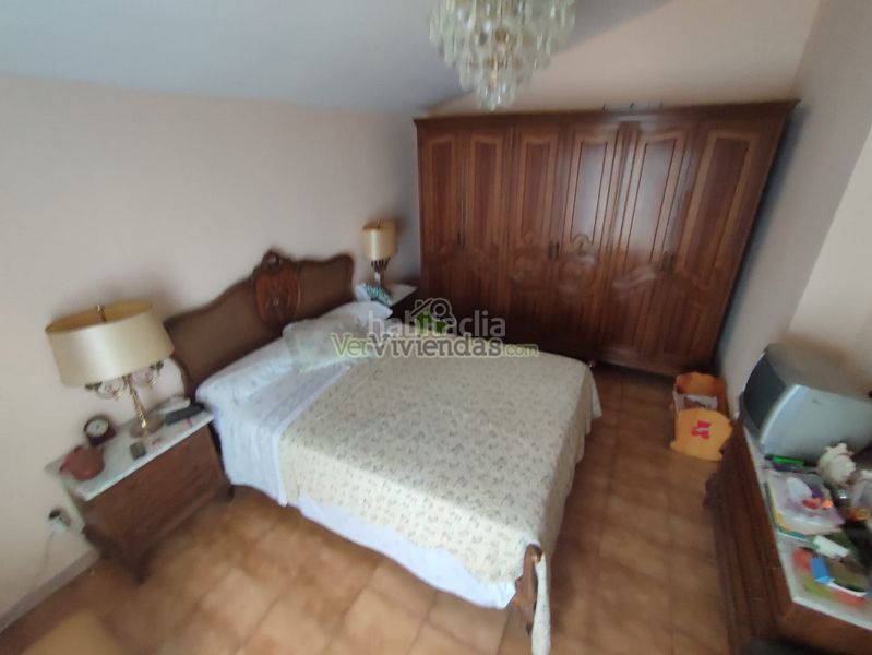 Foto 3f73e1ea-9aa5-4c1d-b522-ed8ebc7c030f. Casa amb xemeneia aparcament a Vallirana