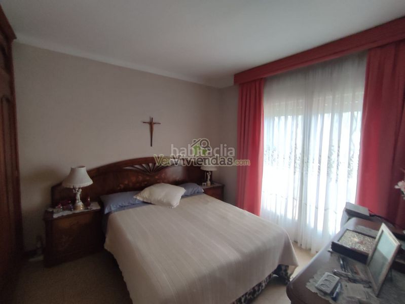 Foto 61795c96-7392-42ed-89d6-9f9959004db8. Casa amb xemeneia aparcament a Vallirana