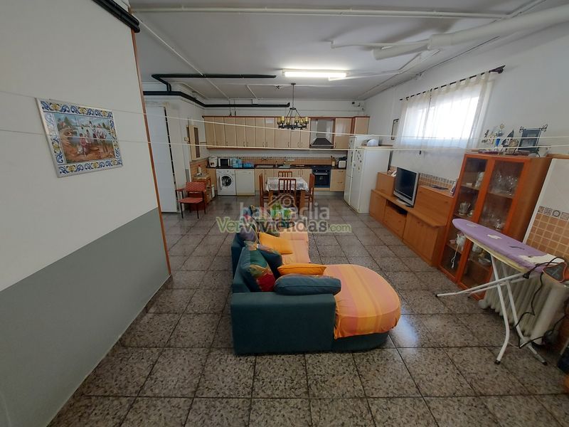 Foto 1f6f82c0-4c7b-42fe-adc2-e52e0bc0b470. Casa amb calefacció aparcament a Masquefa