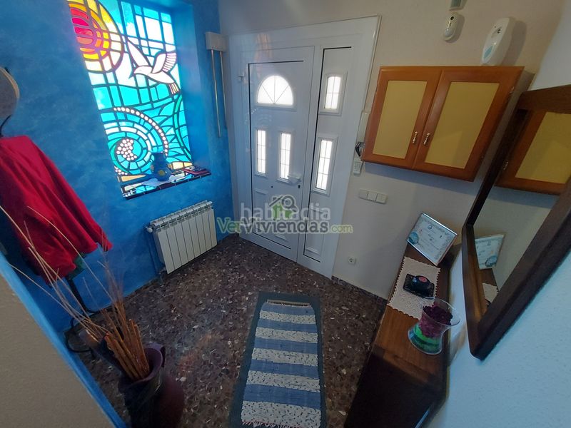 Foto b5c89962-5403-444b-b491-d27684d5c005. Casa amb calefacció aparcament a Masquefa