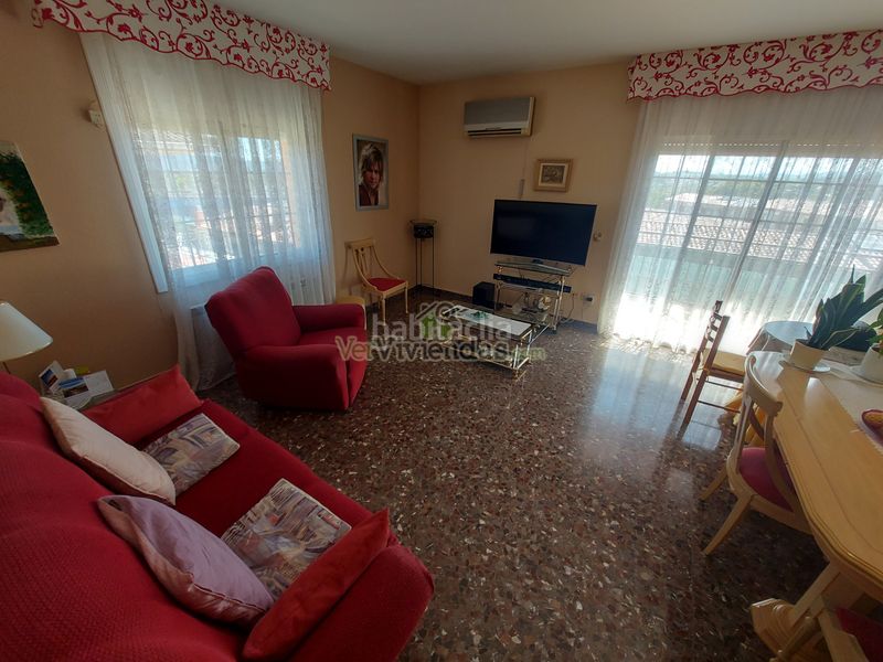 Foto cf102c2b-4367-420d-bef3-8754b8dee6b3. Casa amb calefacció aparcament a Masquefa
