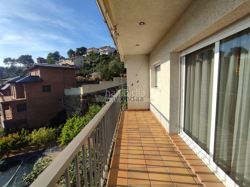 Foto 05fa7833-5e91-4f88-a0b5-c4be9f58407c. Casa a carrer major 550 a Vallirana