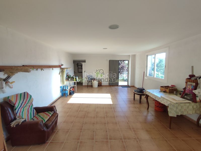 Foto 107c4f98-377a-483b-a4f1-d86d1d253898. Casa a carrer major 550 a Vallirana