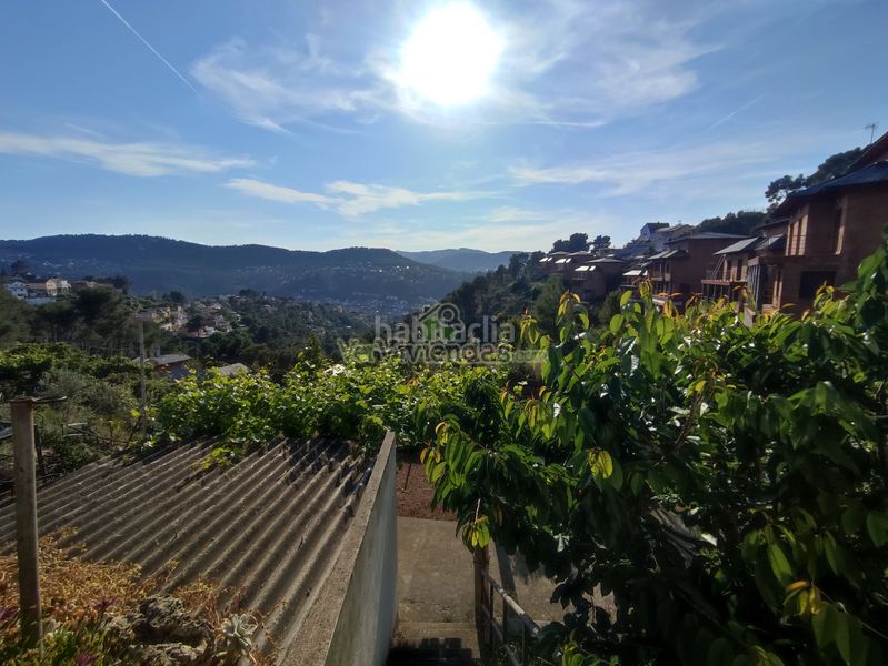 Foto 6a4c7dbf-1b3a-48eb-89ae-cf988098efbd. Casa a carrer major 550 a Vallirana