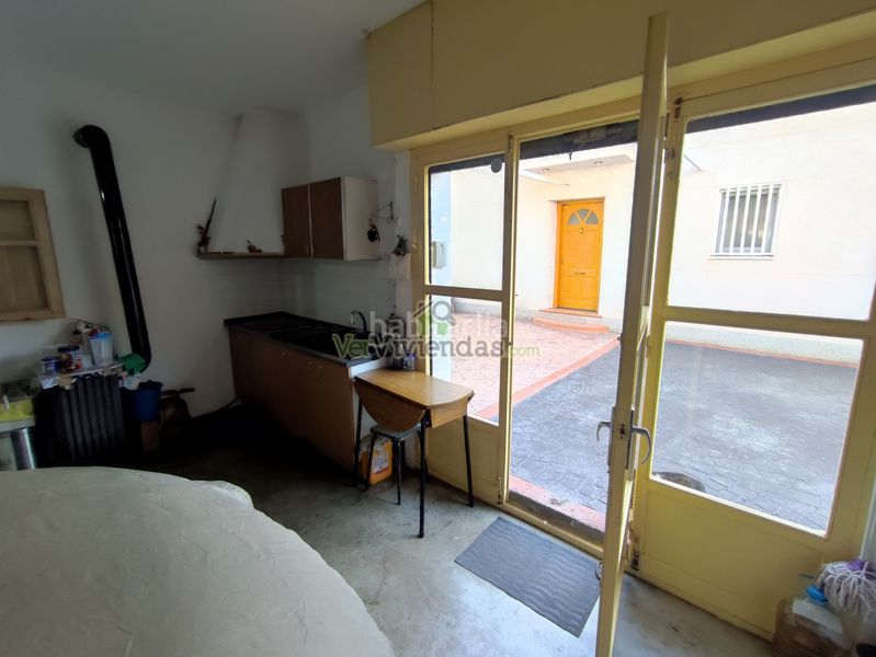 Foto b769a09d-3a3a-41f8-8661-3dcf85cc8e66. Casa a carrer major 550 a Vallirana