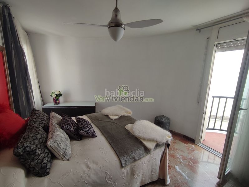 Foto 5c1af7ea-50a8-44f5-8728-125e2511b7e6. Casa adossada amb xemeneia calefacció aparcament a Torrelles de Llobregat