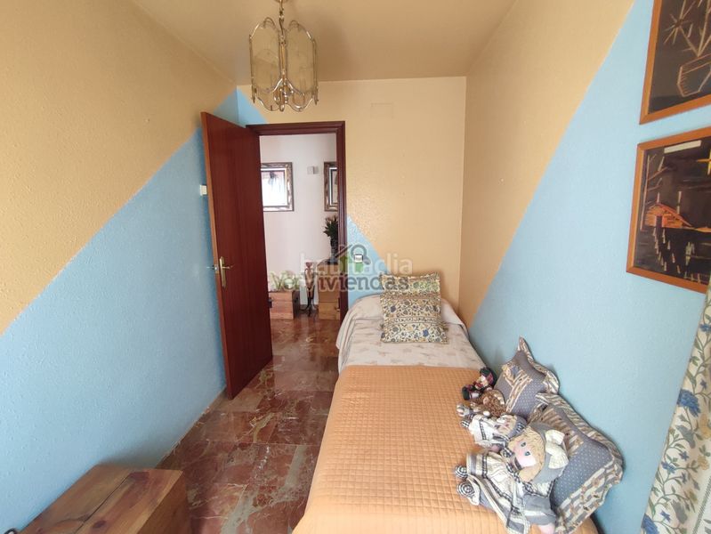 Foto 95386c68-6ee7-404a-b97b-e29b71425890. Casa adossada amb xemeneia calefacció aparcament a Torrelles de Llobregat