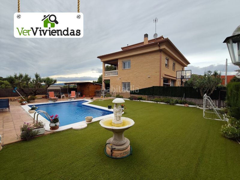 Foto 1aaf2d88-26ae-4921-93a2-ee3ba716d88f. Casa amb xemeneia calefacció aparcament piscina a Masquefa