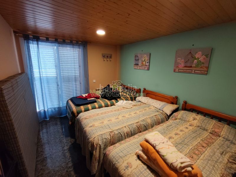 Foto bfb612a2-46bd-42ee-8e9c-88b9e9be7d95. Casa amb xemeneia calefacció aparcament piscina a Masquefa