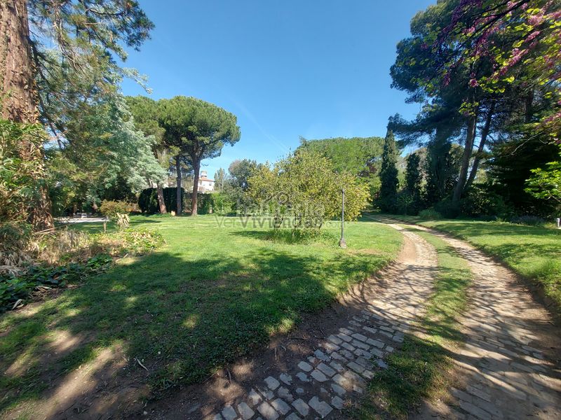 Foto 487a5a62-17f9-4c94-a1d9-081c2ab78cea. Casa amb xemeneia aparcament piscina a Piera