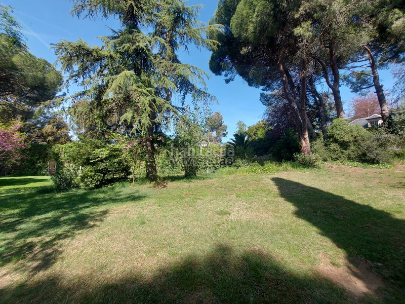 Foto 52a0c4d2-432b-4f1f-abae-aeb184e16cfa. Casa amb xemeneia aparcament piscina a Piera