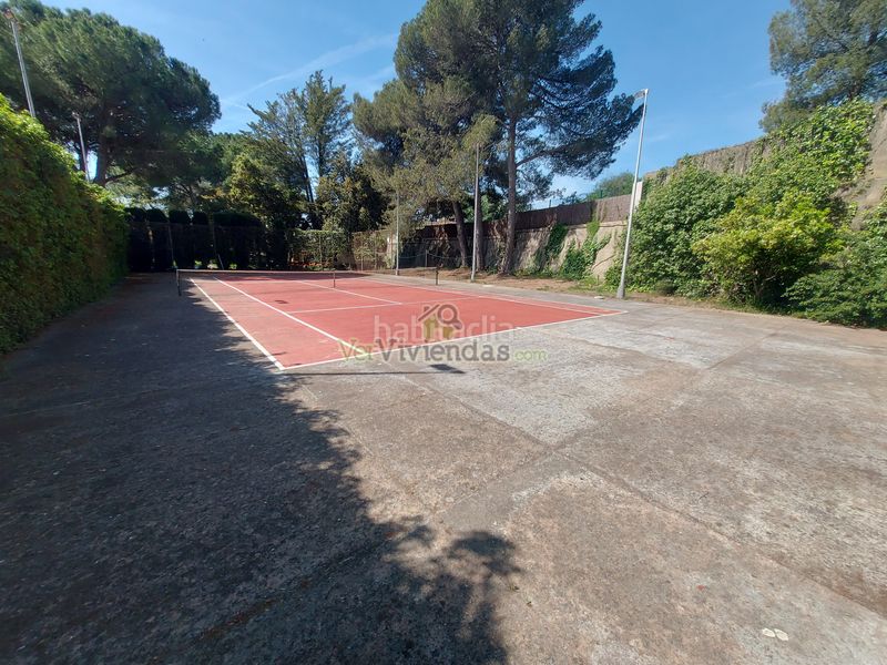 Foto 64eb3144-c8e6-4d2d-9c17-f2c52a86a583. Casa amb xemeneia aparcament piscina a Piera