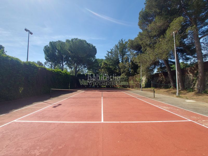 Foto badb3de8-c7f0-47d5-afb7-6975e8693ff9. Casa amb xemeneia aparcament piscina a Piera