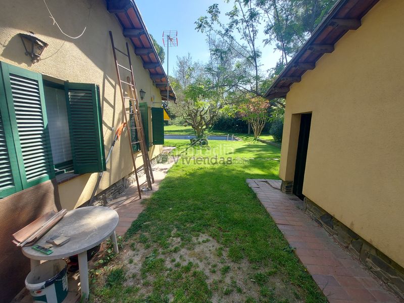 Foto e8b7ffb7-afa7-4cc1-afc3-d7a50f3f7e3f. Casa amb xemeneia aparcament piscina a Piera