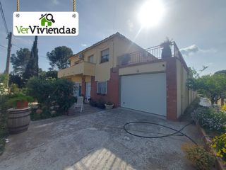 Maison à Collbató. Gran propiedad con 2 viviendas independientes