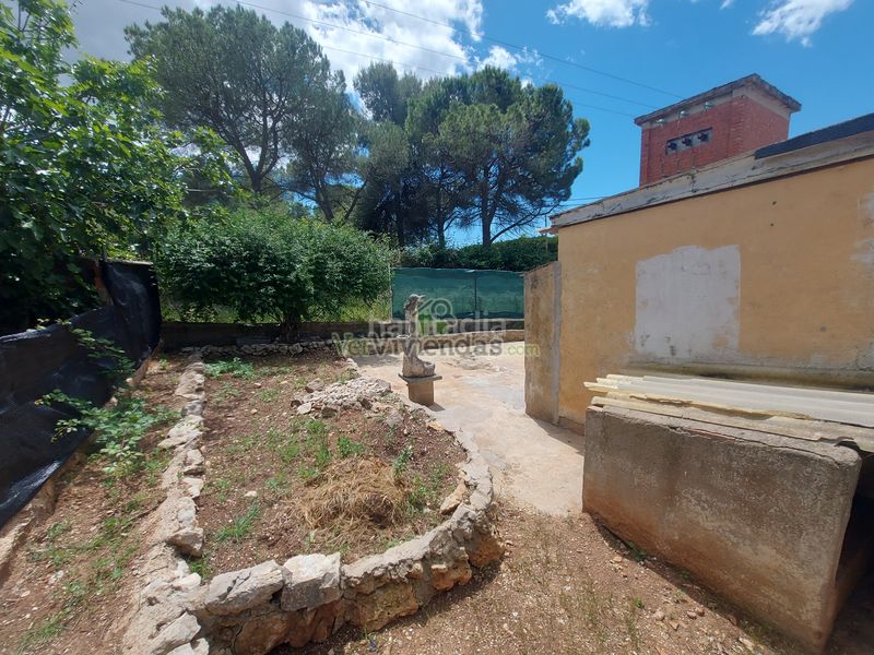 Foto 10c81d96-7b11-4724-9ac7-3d301dbb8bb9. Casa amb calefacció aparcament a Vallirana
