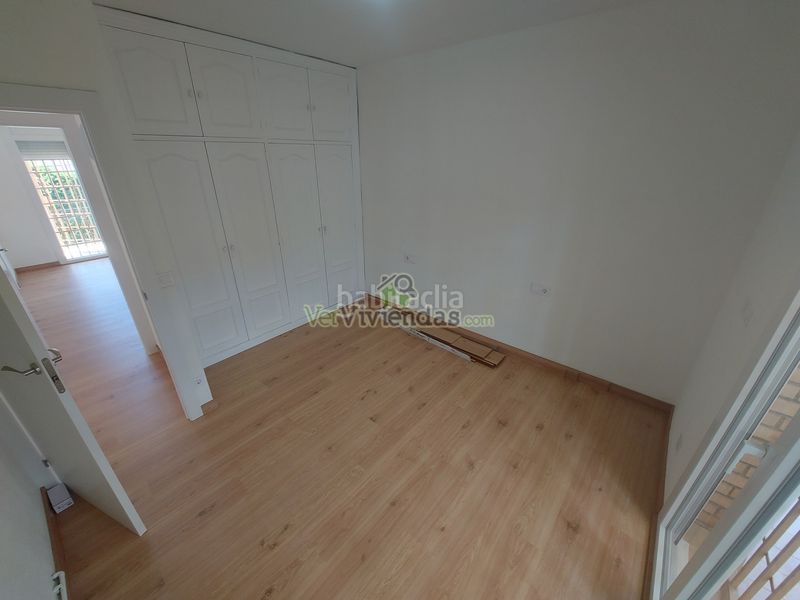 Foto a6173dbc-01ee-4b44-b5b1-ea3b50aaf802. Casa amb calefacció aparcament a Vallirana