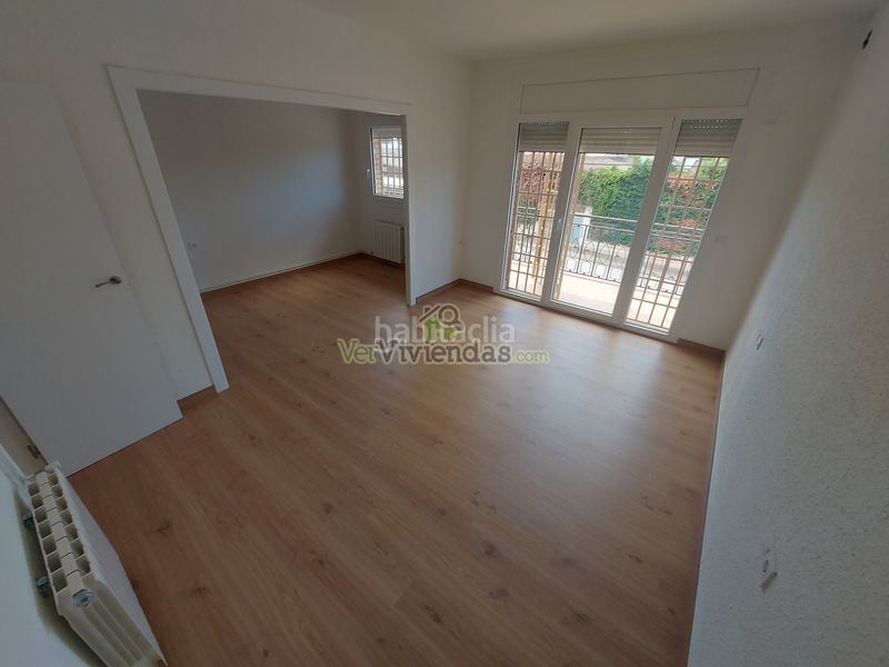 Foto ab8bbe68-3ec7-44a2-b55f-0f74743a3678. Casa amb calefacció aparcament a Vallirana
