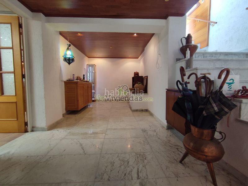 Foto 19f2e57c-b723-484d-bf18-e99557446638. Casa amb xemeneia calefacció piscina a Can Rial Esparreguera