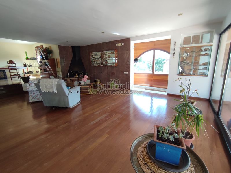 Foto 2ba95942-5857-460f-a757-e9104f461f69. Casa amb xemeneia calefacció piscina a Can Rial Esparreguera