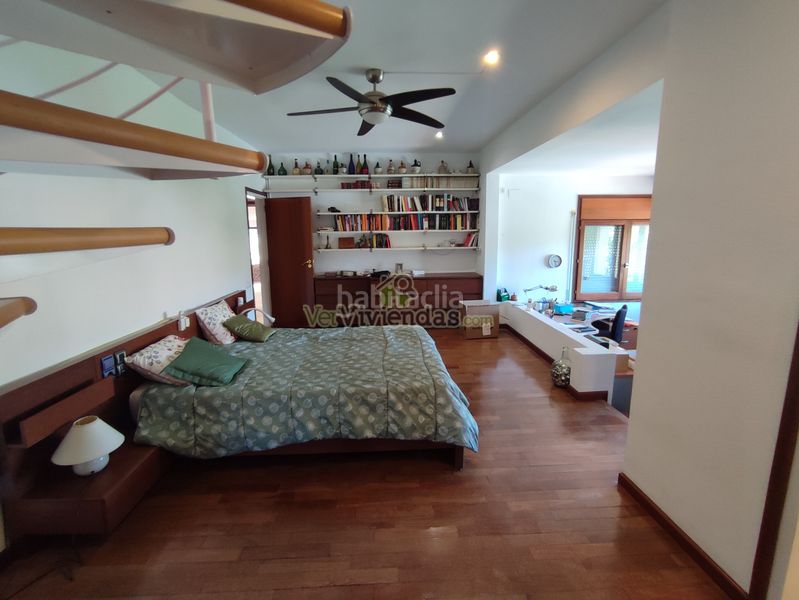 Foto 4210ce35-1be6-451c-9aed-585eb8a81257. Casa amb xemeneia calefacció piscina a Can Rial Esparreguera