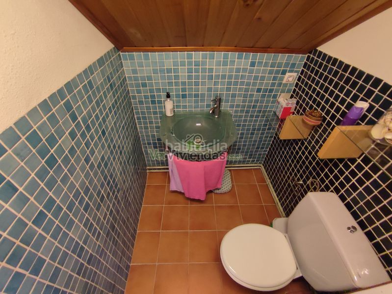 Foto 53ce8c49-c999-4ea9-b919-06903276e94a. Casa amb xemeneia calefacció piscina a Can Rial Esparreguera