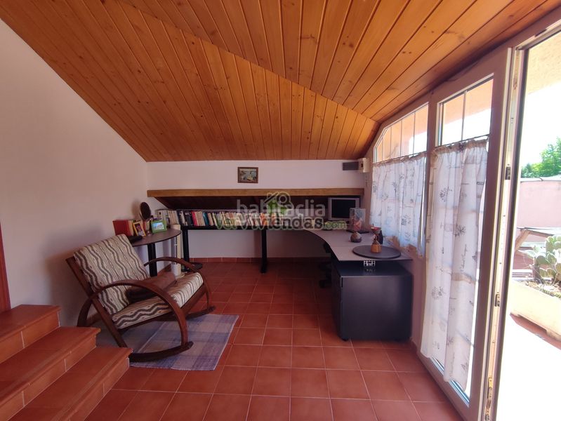 Foto b4b93b21-cc74-458c-8e97-5367fc6014a9. Casa amb xemeneia calefacció piscina a Can Rial Esparreguera