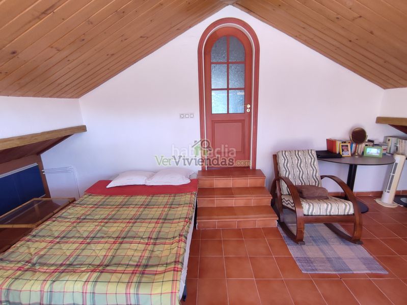 Foto c80f6a7f-be29-49f7-b458-55c824424096. Casa amb xemeneia calefacció piscina a Can Rial Esparreguera