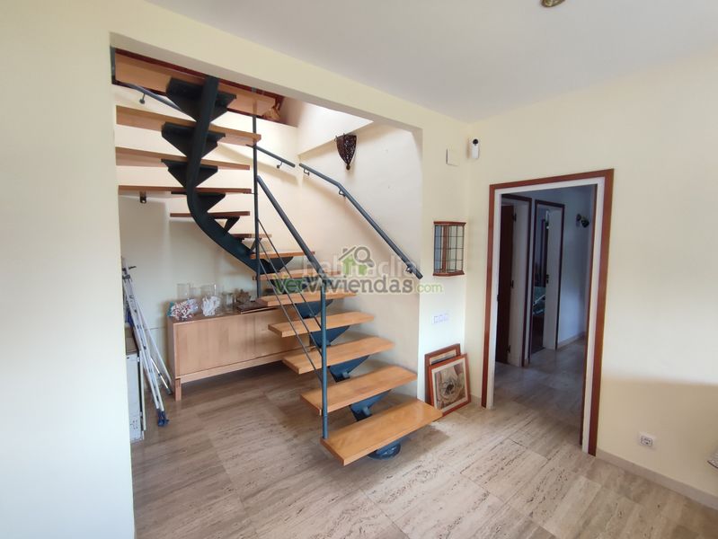 Foto d0f73168-b7e9-4890-af7f-73c5b02b02d3. Casa amb xemeneia calefacció piscina a Can Rial Esparreguera