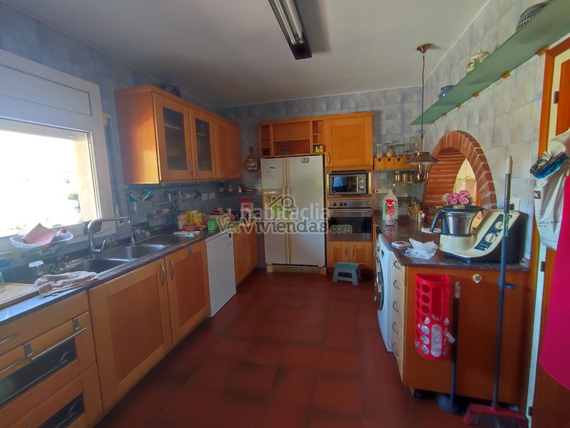 Foto e9ff5fd3-3f27-4527-9121-f734c37ea013. Casa amb xemeneia calefacció piscina a Can Rial Esparreguera