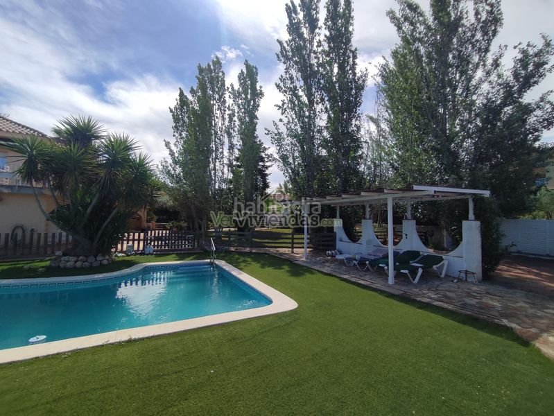 Foto eb6136cc-d785-49c8-a475-b16c20a5b39f. Casa amb xemeneia calefacció piscina a Can Rial Esparreguera