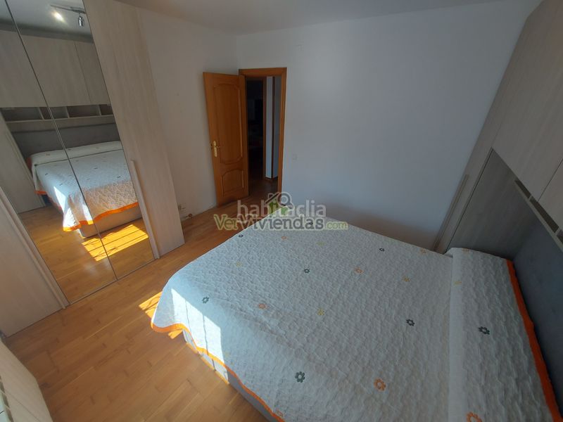 Foto d93e3099-2491-4cef-9adf-c29896fc19f3. Casa amb calefacció aparcament a Abrera