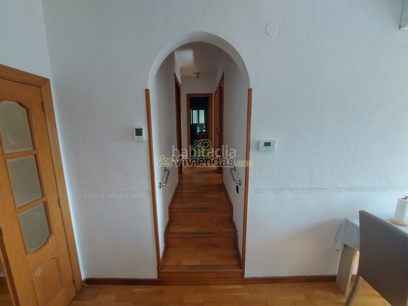 Foto e09d3d64-351f-4eb1-ab1c-879e101288fc. Casa amb calefacció aparcament a Abrera