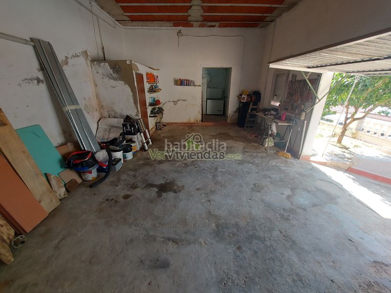 Foto f1c2141e-88ea-4995-99ab-bd0bec9c370c. Casa amb calefacció aparcament a Abrera