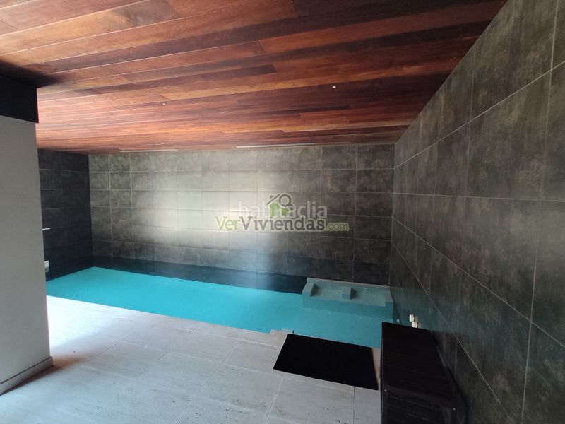 Foto 24863553-82d6-43d5-9371-fda0e7523d95. Casa amb xemeneia calefacció aparcament piscina a Sant Cugat del Vallès