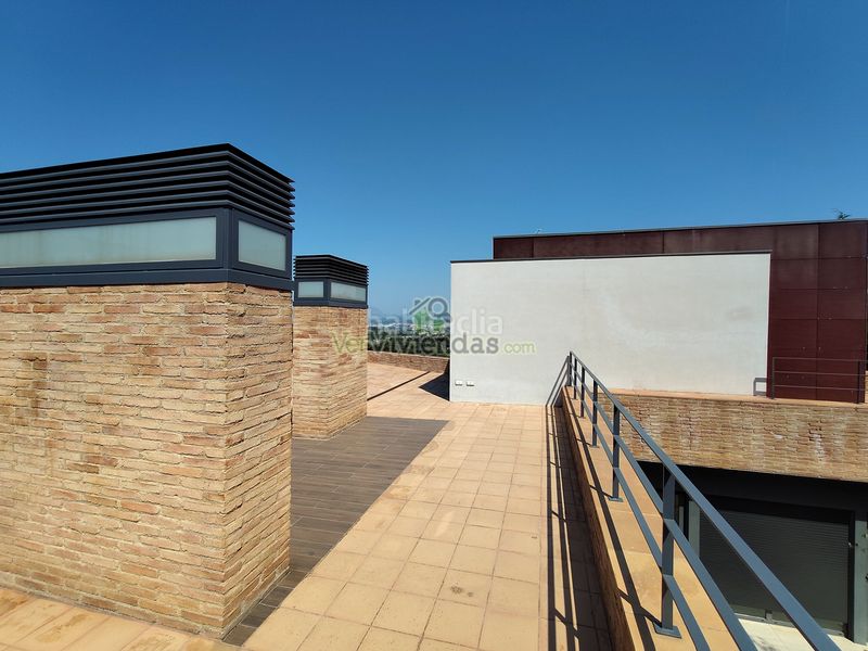 Foto 7d2962c0-dbec-4241-9e94-2fb9acd14236. Casa amb xemeneia calefacció aparcament piscina a Sant Cugat del Vallès