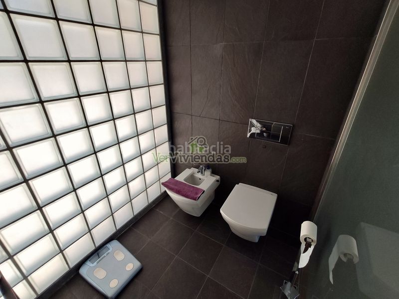 Foto c04e9731-6fdf-430a-926e-73a150afaaaf. Casa amb xemeneia calefacció aparcament piscina a Sant Cugat del Vallès
