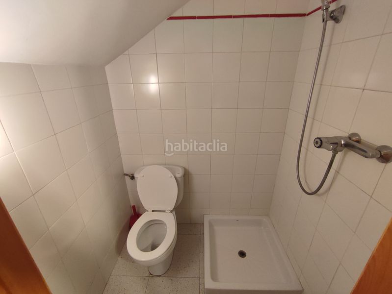 Foto 2394ab41-3645-405a-9577-a13a2995ddb7. Casa amb xemeneia calefacció aparcament piscina a Gelida