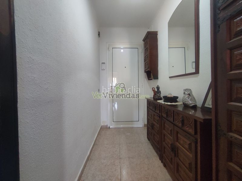 Foto b6bd1cc0-99c2-4610-b738-9cdd717427cc. Casa adossada amb xemeneia a Piera