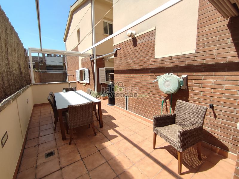 Foto 3ff73ea7-8603-48b5-af61-22b66db7360a. Casa amb calefacció aparcament piscina a Martinica - Ateneu Cerdanyola del Vallès
